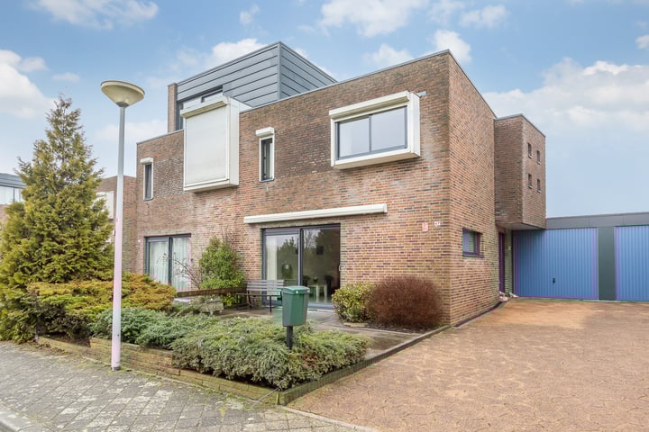 Zonnedauw 47 in De Meern foto