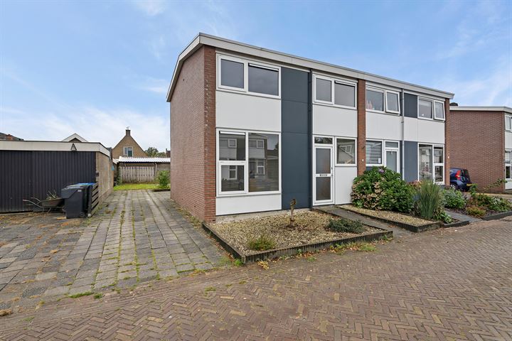Zonnedauwstraat 1 in Jubbega foto