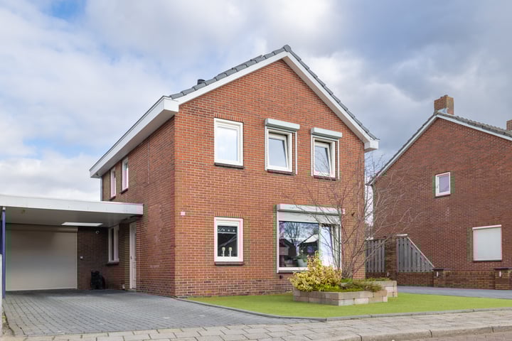 Zonnedauwstraat 25 in Westerhaar-Vriezenveensewijk foto