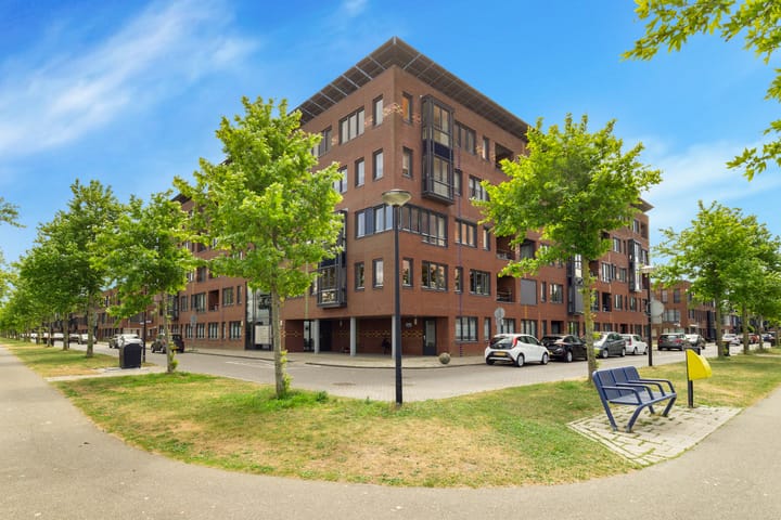 Zonnehof 74 in Heerhugowaard foto