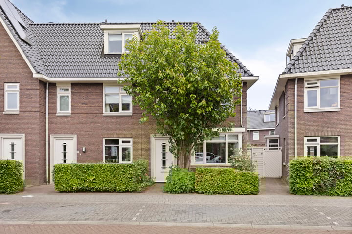 Zonnelaan 180 in Huis ter Heide