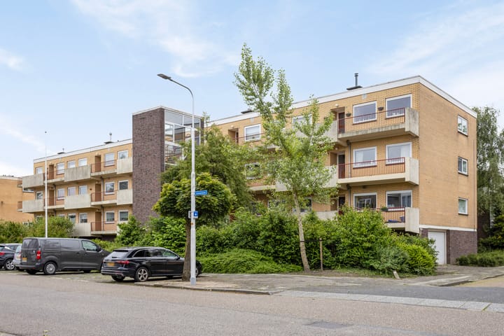Zonnestein 73 in Amstelveen foto
