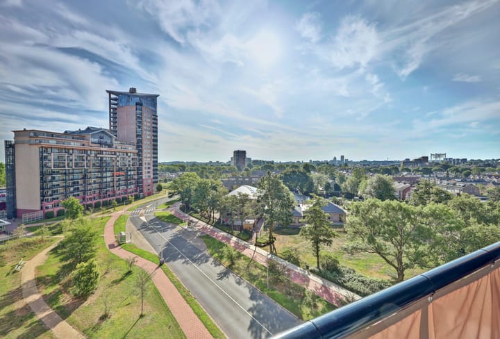 Zonnesteintoren 14 in Zwijndrecht foto