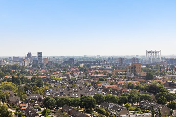 Zonnesteintoren 36 in Zwijndrecht