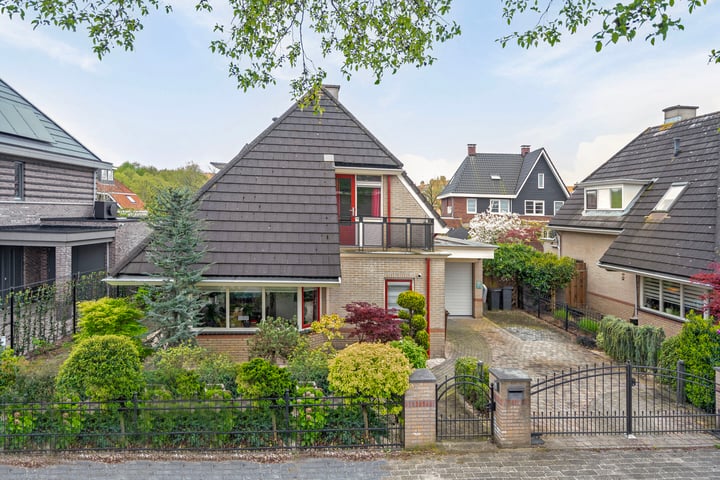 Zonzijde 2 in De Meern foto