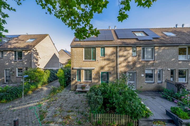 Zoomwijcklaan 132 in Oud-Beijerland foto