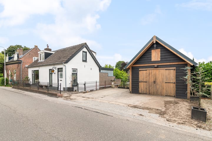 Zouwendijk 29 in Ameide foto