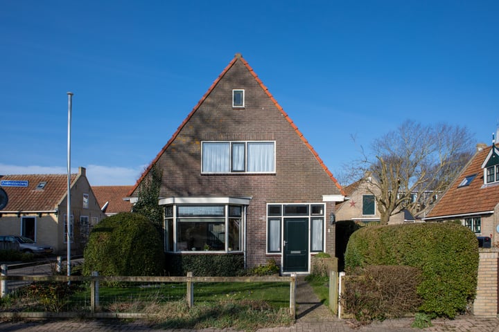 Zuid Midslandweg 1 in Midsland