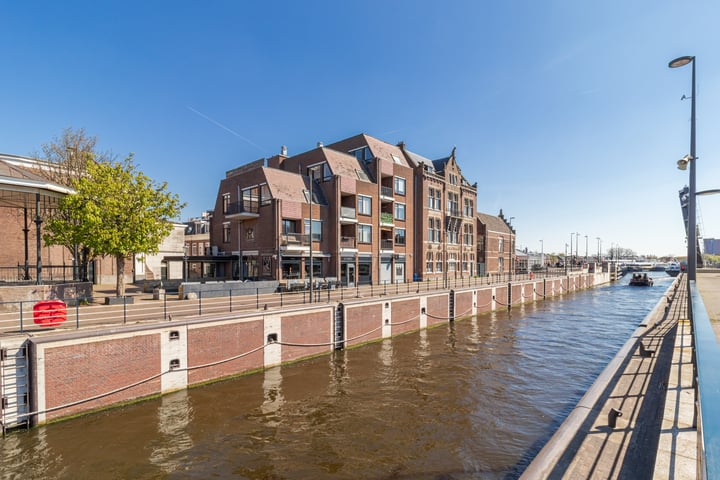 Zuiddijk 4 in Zaandam foto