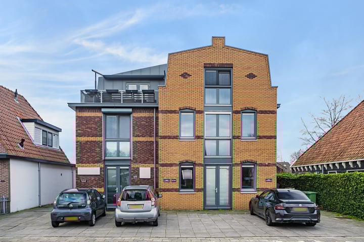 Zuideinde 30D in Landsmeer foto