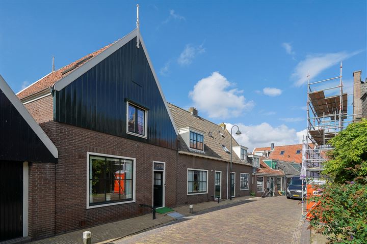 Zuideinde 74B in Monnickendam foto
