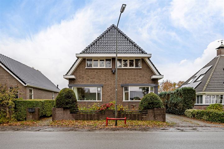 Zuiderdiep 250 in 2e Exloërmond foto