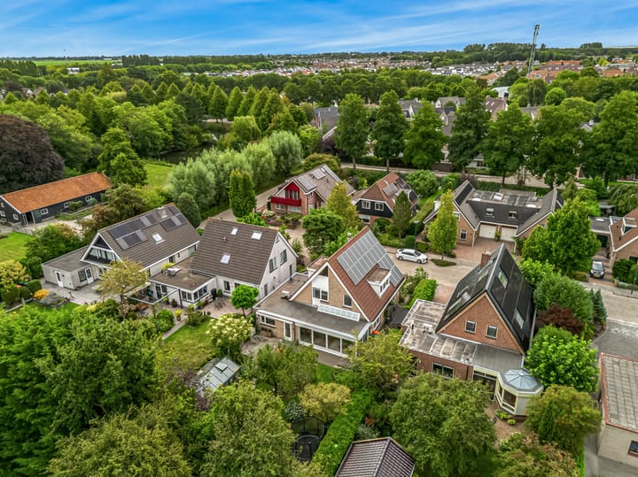 Zuiderhout 28 in Blokker foto