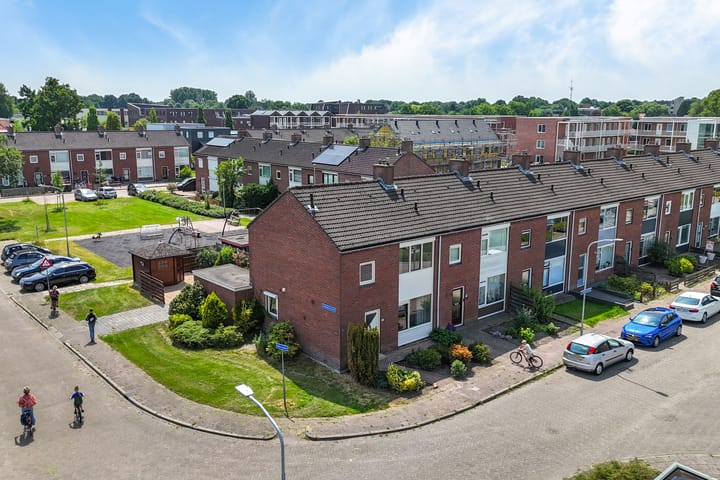 Zuiderkeerkring 32 in Klazienaveen