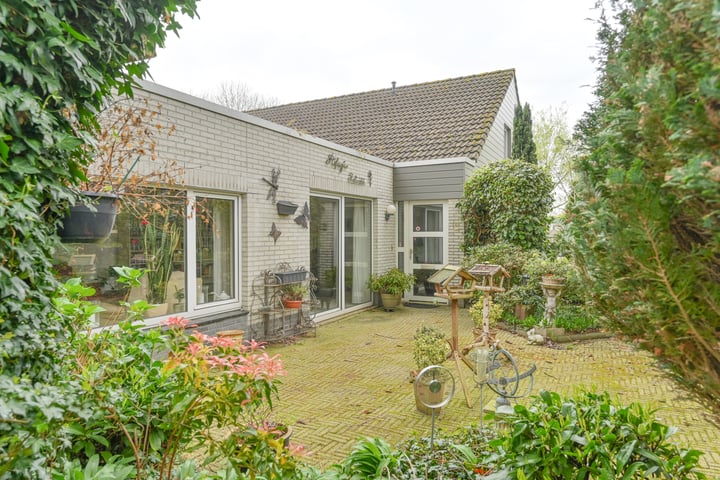 Zuiderkruis 46a in Hoogeveen foto