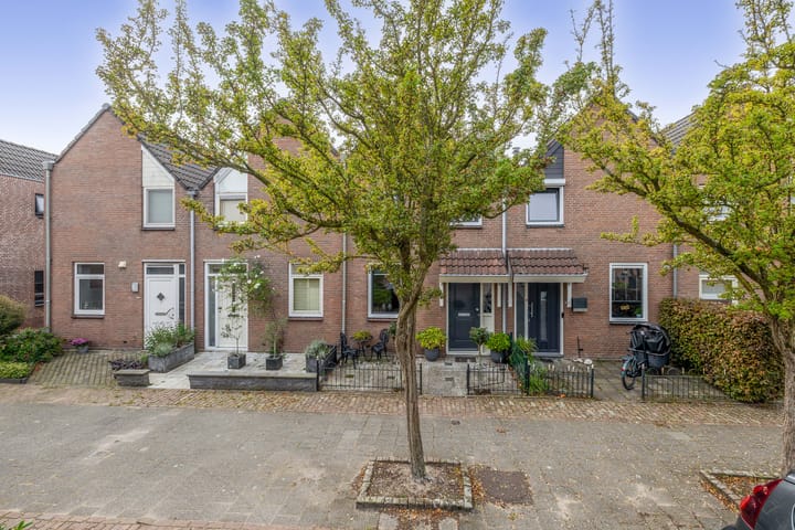 Zuiderkruis 91 in Lisse foto