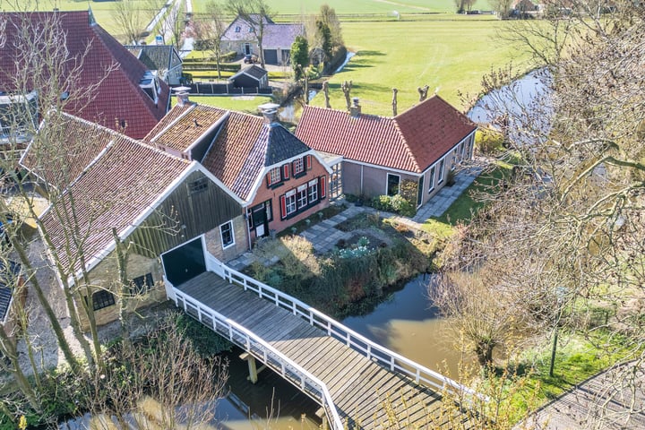 Zuiderlaan 8 in Schraard foto