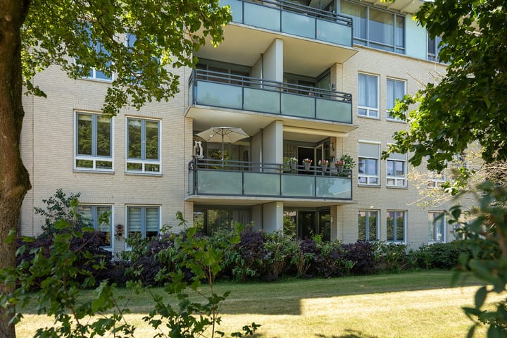 Zuidermeent 7 in Hilversum foto