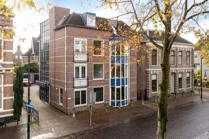 Zuidersingel 15 in Assen foto