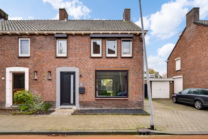 Zuiderstraat 20 in Weert foto