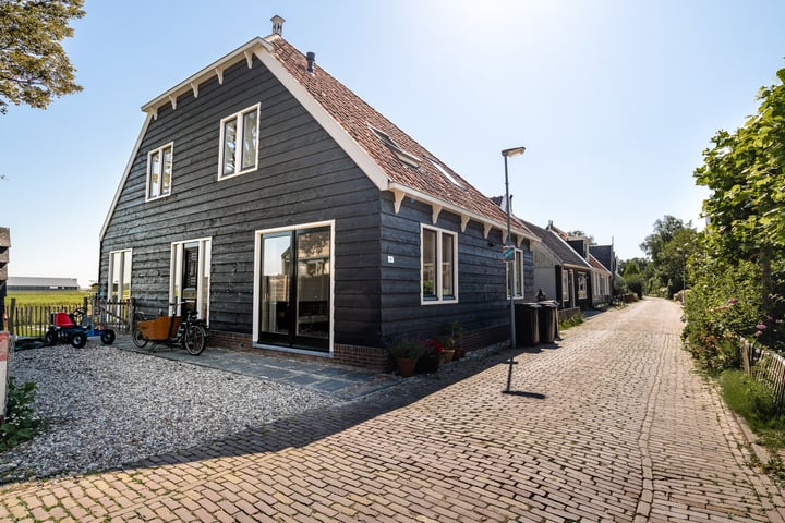 Zuiderwouder Dorpsstraat 11A in Zuiderwoude foto