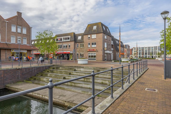 Zuidhaven 195 in Zevenbergen foto