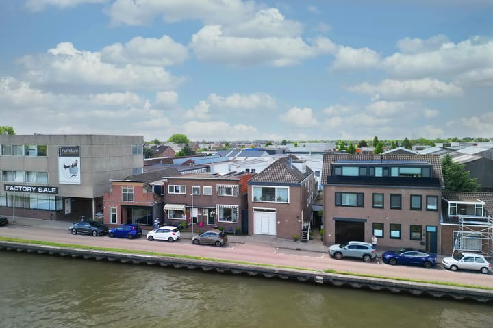 Zuidkade 100 in Waddinxveen foto