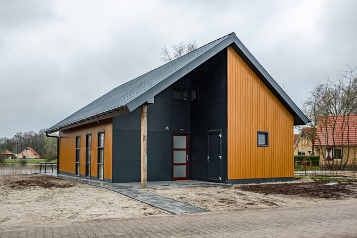 Zuidlaarderweg 37V-121 in Tynaarlo foto
