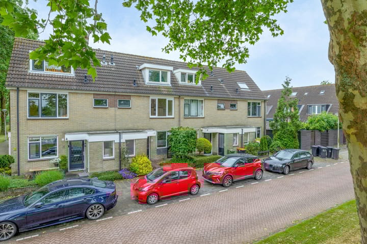 Zuidplaslaan 46 in Waddinxveen foto