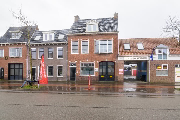 Zuidvliet 152 in Leeuwarden foto