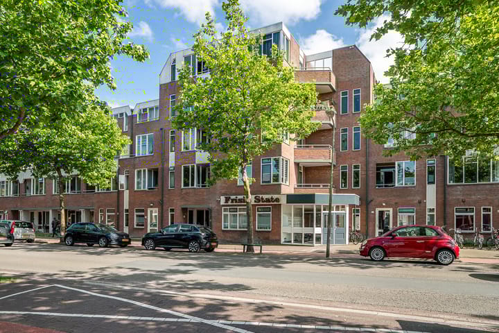 Zuidvliet 326 in Leeuwarden foto