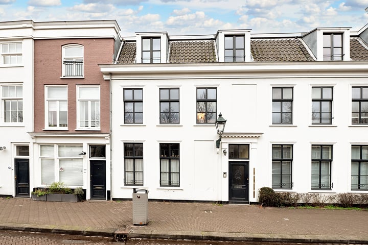 Zuidwal 23 in 's-Gravenhage foto
