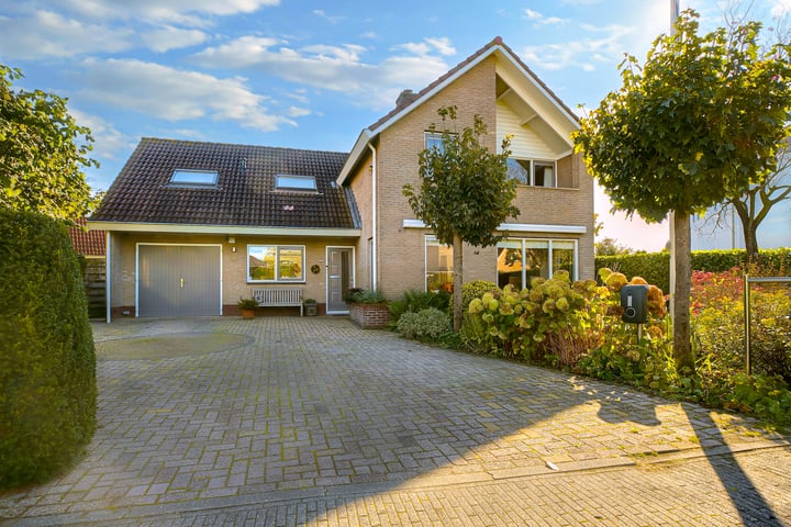 Zuidwijk 16 in Wijk bij Duurstede foto