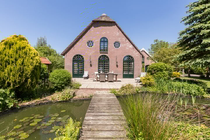 Zuidzijde 125e in Bodegraven foto
