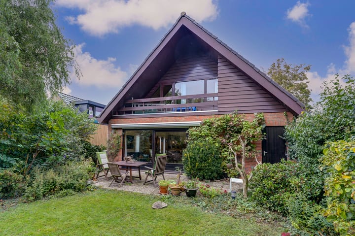 Zuringveld 10 in Waddinxveen foto