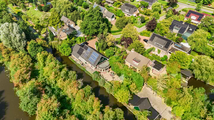 Zwaluw 5 in Zuid-Scharwoude foto