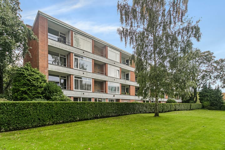 Zwaluwlaan 150 in Bussum
