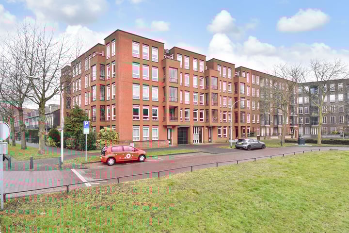 Zwaluwsingel 146 in 's-Gravenhage foto