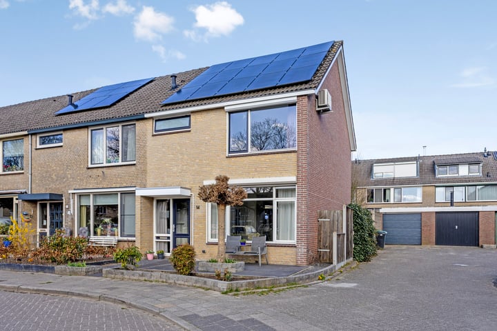 Foto van woning Zwaluwstraat 14, Goor