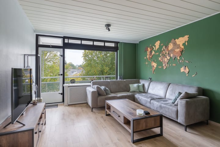 Zwaluwstraat 144 in Maassluis foto