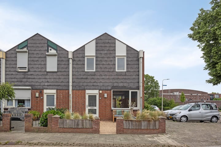 Foto van woning Zwaluwstraat 151, Nijmegen