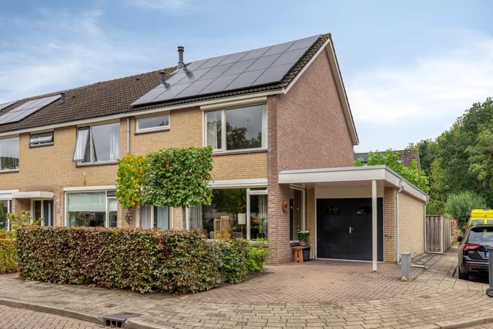 Zwaluwstraat 41 in Goor foto