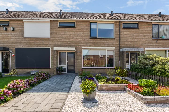 Zwaluwstraat 9 in Goor