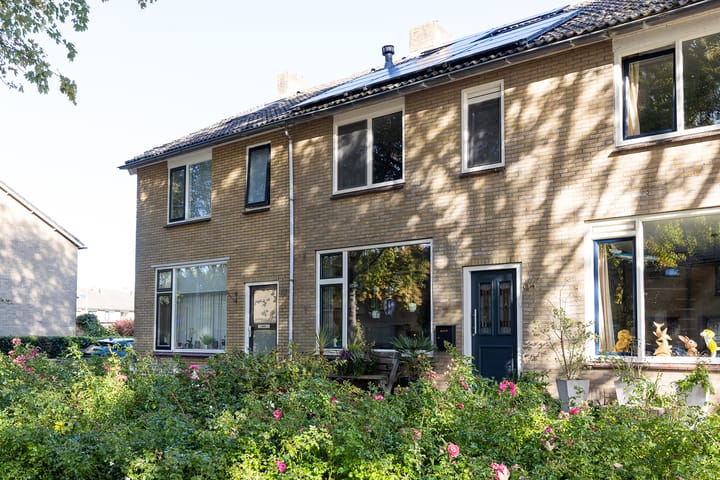 Zwaluwweg 64 in Enkhuizen