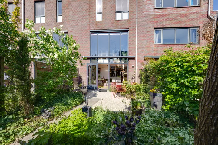 Zwanebloemlaan 260 in Amsterdam