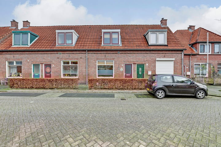 Zwanebloemstraat 45 in Almelo foto