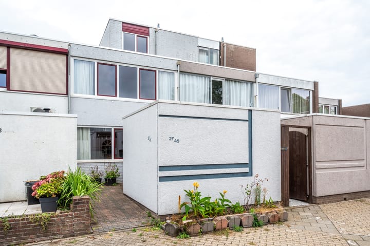 Zwanenveld 2745 in Nijmegen foto