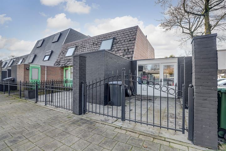 Zwanenveld 3325 in Nijmegen foto