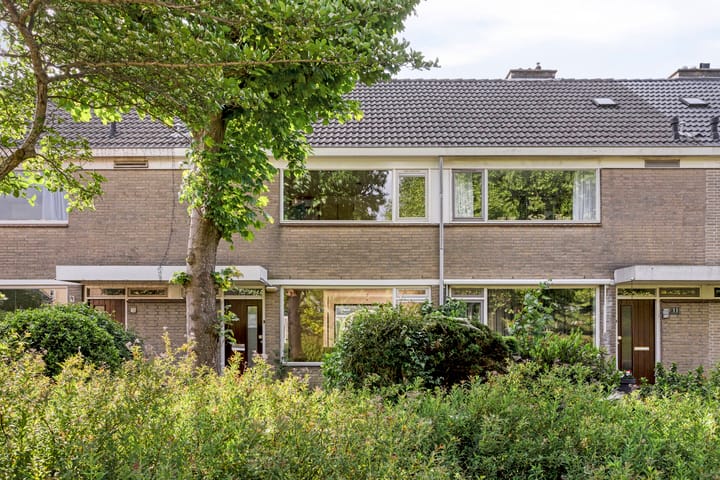 Zwanenwater 13 in Nieuw-Vennep foto