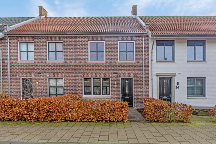 Zwartbont 22 in Veldhoven foto